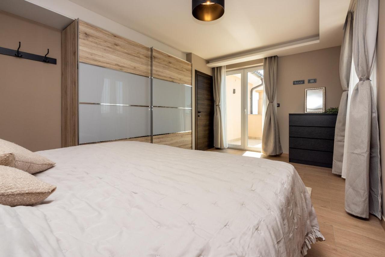 Apartman Dolly Lux *